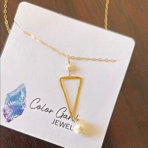 29. Gold and Pearl Geometric Necklace with Minimalist Design New in Pkg